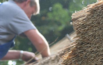 professional North Dronley thatchers